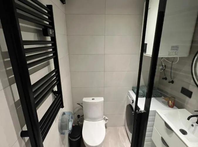 White And Black Apartmán